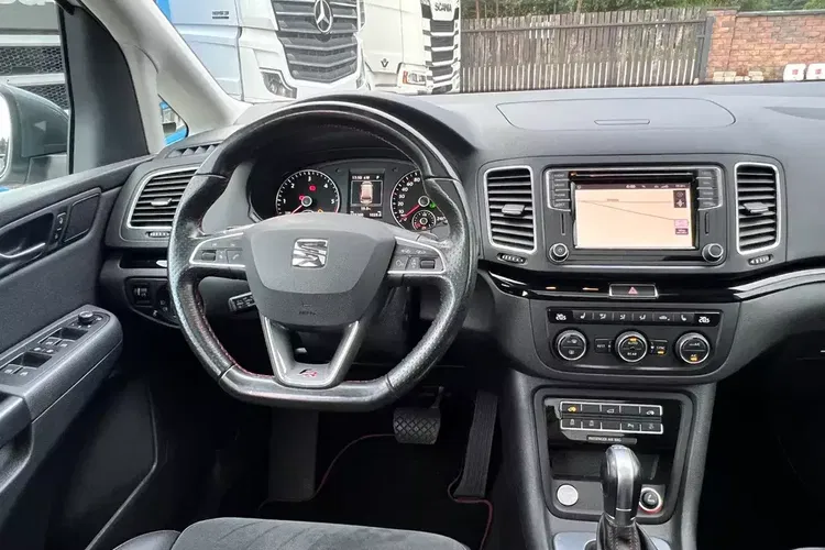 Seat Alhambra zdjęcie 24