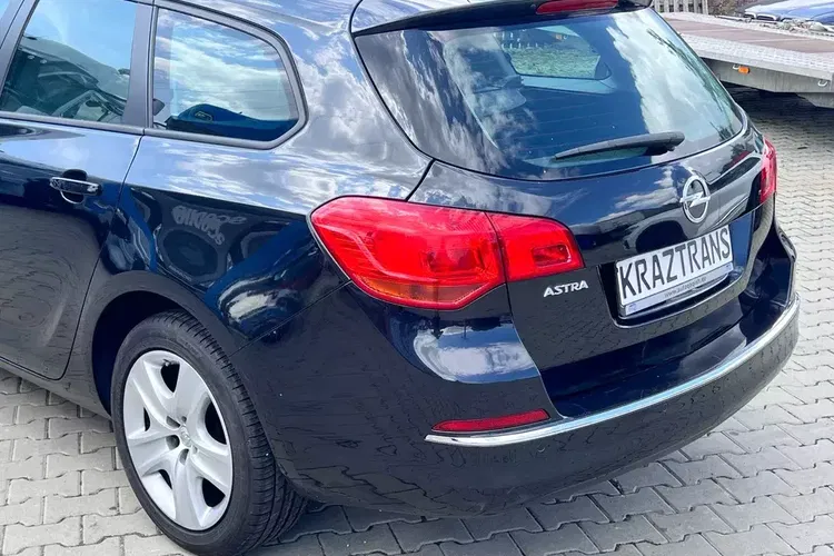 Opel Astra zdjęcie 14