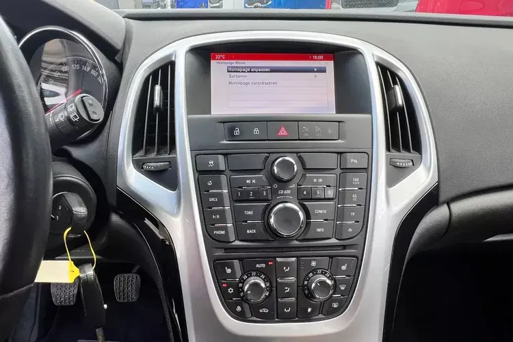 Opel Astra zdjęcie 27