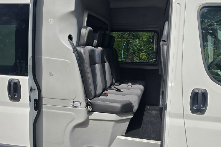 Peugeot Boxer L3H2 2.2 HDI 130KM / Salon PL I-właściciel / BRYGADÓWKA 7 osób zdjęcie 6