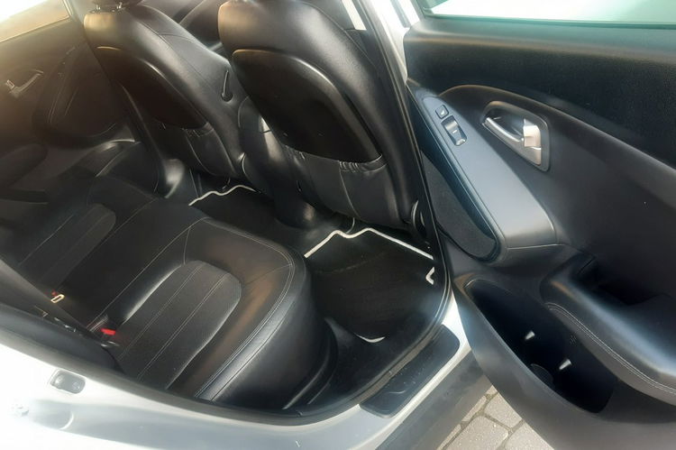 ix35 Hyundai ix35 1.7 CRDi 2WD przygotowany do rejestracji zdjęcie 15