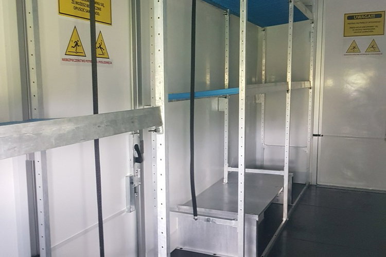 Iveco Daily KONTENER NISKOPODŁOGOWY 4.43x2.23x2.42 SKLEP BAR FOODTRUCK KAMPER AC zdjęcie 35