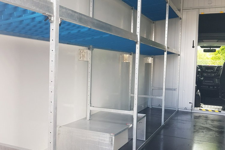 Iveco Daily KONTENER NISKOPODŁOGOWY 4.43x2.23x2.42 SKLEP BAR FOODTRUCK KAMPER AC zdjęcie 24