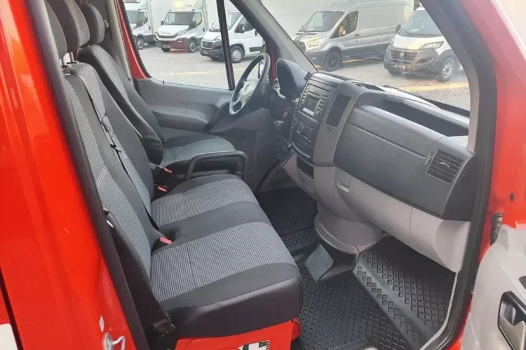 Mercedes SPRINTER zdjęcie 13