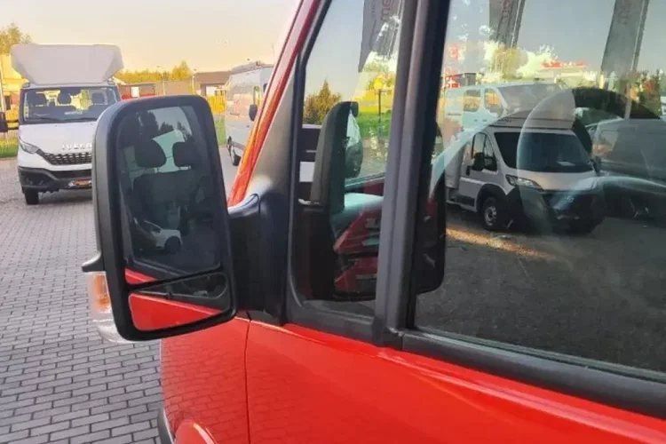 Mercedes SPRINTER zdjęcie 29