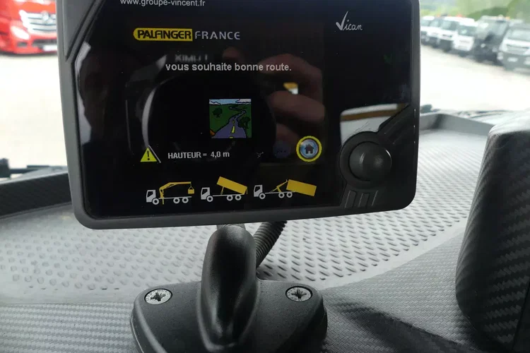 Iveco TRAKKER 450 / 8x4 / EURO 6 / HDS PALFINGER PK 22002-EH / zdjęcie 33