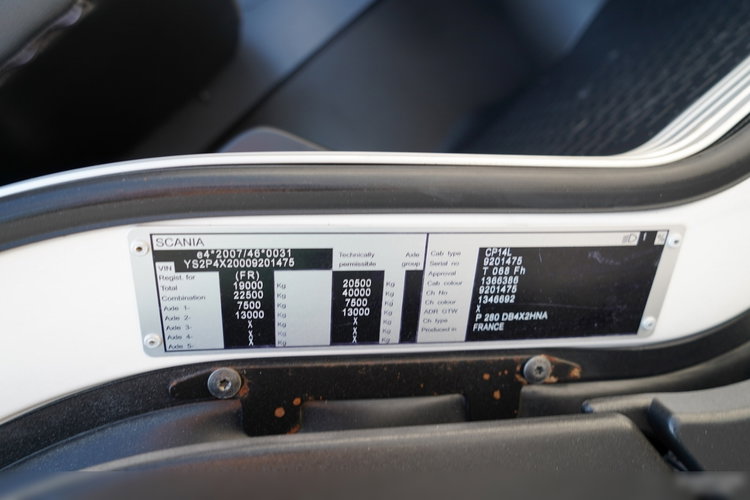 Scania P 280 / SIŁOWNIK DO WYWROTU / + HDS HMF 635 / UDŹWIG 1 500 KG / MAX WYSÓW 7 M / STEROWANIE RADIOWE / EURO 6 zdjęcie 38