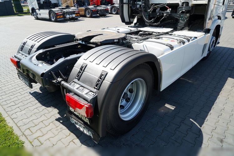 Scania S 500 / RETARDER / CAŁA NA PODUSZKACH / OPONY 100% / NAVI / PO KONTRAKCIE SERWISOWYM zdjęcie 15