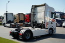 Scania S 500 / RETARDER / CAŁA NA PODUSZKACH / OPONY 100% / NAVI / PO KONTRAKCIE SERWISOWYM zdjęcie 8