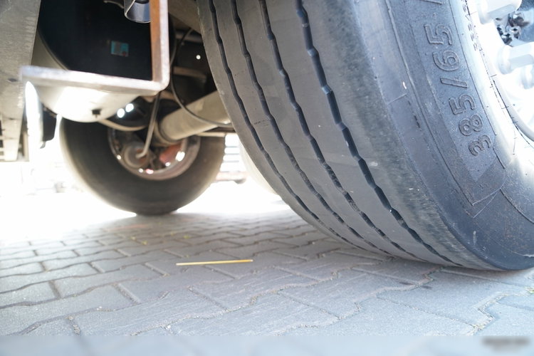 SCHMITZ / CHŁODNIA / AGREGAT CARRIER MAXIMA 1300 / DOPPELSTOCK / KOSZ NA PALETY / OSIE SCHMITZ  zdjęcie 22