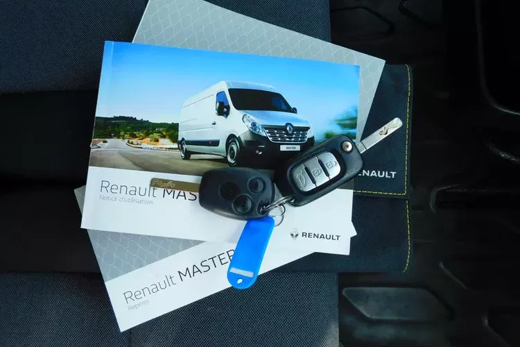 Renault Master zdjęcie 17