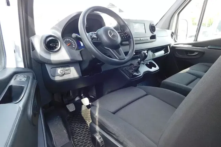 Mercedes Sprinter zdjęcie 6