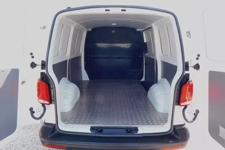 Volkswagen Transporter zdjęcie 3