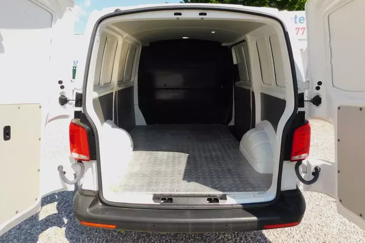 Volkswagen Transporter zdjęcie 3