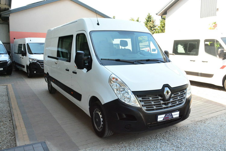 Renault Master średniak L2H2 3 osobowy blaszak pełna opcja regały serwis zdjęcie 2