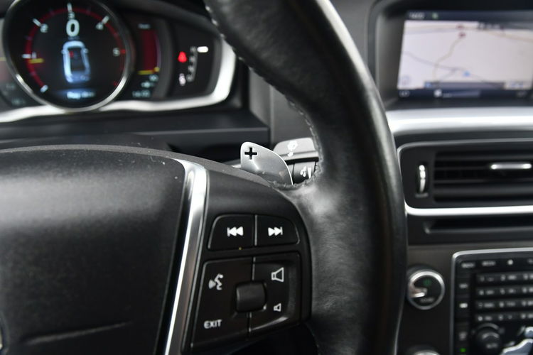 Volvo S60 1.6hdi Xenony. Kam.Cof.Navigacja.Automat.Skóry.Asystent.Podg.Fot.Pamię zdjęcie 35