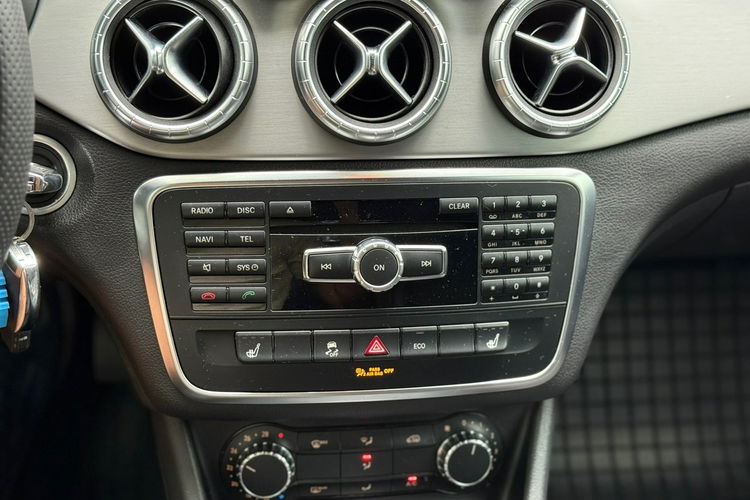 Mercedes CLA 45 AMG zdjęcie 28