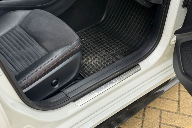 Mercedes CLA 45 AMG zdjęcie 9