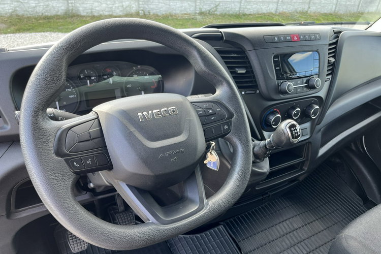 Iveco Daily 35S18 Winda_750kg Chłodnia -29 C/+29 C GWARANCJA 3.0/180KM zdjęcie 24