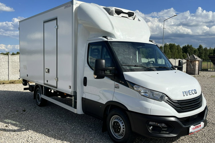 Iveco Daily 35S18 Winda_750kg Chłodnia -29 C/+29 C GWARANCJA 3.0/180KM zdjęcie 7