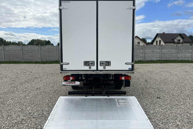Iveco Daily 35S16 3.0/160KM Dhollandia_750kg Chłodnia -29 C/+29 C GWARANCJA zdjęcie 14