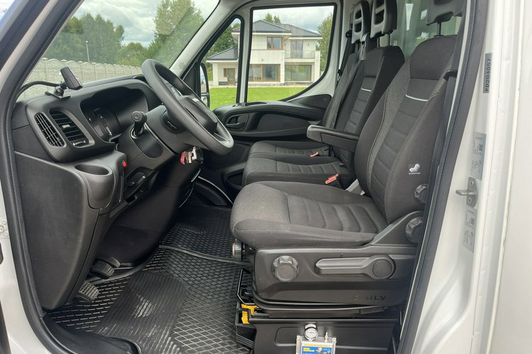 Iveco Daily 35S16 3.0/160KM Dhollandia_750kg Chłodnia -29 C/+29 C GWARANCJA zdjęcie 26