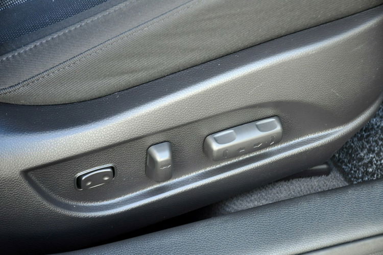 Hyundai i40 1.7CRDi(136KM) Led Navi Welur El.Fotele Grzana Kierownica Alu16"ASO zdjęcie 19