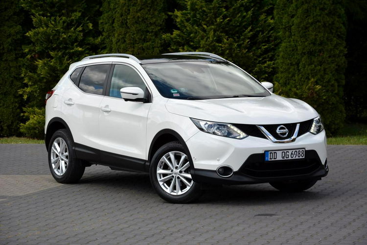 Qashqai Biała Perła Ledy Skóry Navi Kamera 360 El.Fotele Panorama ASO Nissan zdjęcie 10