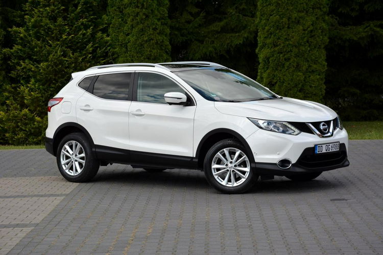Qashqai Biała Perła Ledy Skóry Navi Kamera 360 El.Fotele Panorama ASO Nissan zdjęcie 11