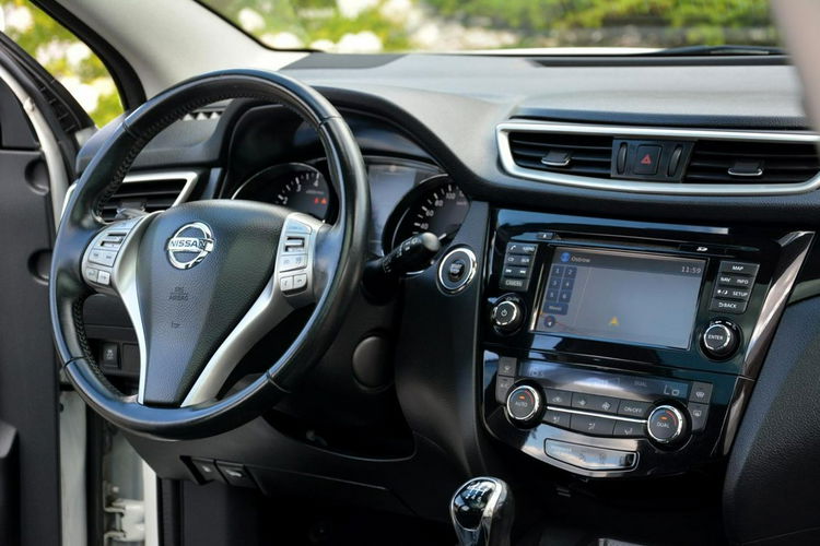 Qashqai Biała Perła Ledy Skóry Navi Kamera 360 El.Fotele Panorama ASO Nissan zdjęcie 23