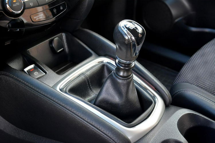 Qashqai Biała Perła Ledy Skóry Navi Kamera 360 El.Fotele Panorama ASO Nissan zdjęcie 32