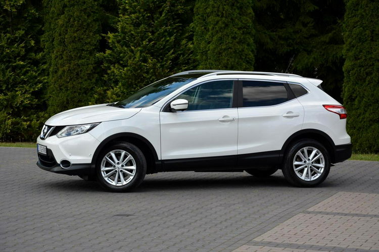 Qashqai Biała Perła Ledy Skóry Navi Kamera 360 El.Fotele Panorama ASO Nissan zdjęcie 4