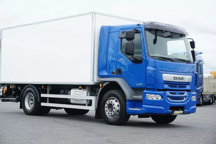 DAF LF 260 / EURO 6 / IZOTERMA + WINDA / 13 PALET / DŁ. 5.3 M / ŁAD. 10 390 KG zdjęcie 28