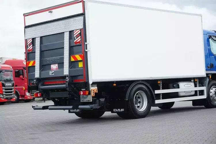 DAF LF 260 / EURO 6 / IZOTERMA + WINDA / 13 PALET / DŁ. 5.3 M / ŁAD. 10 390 KG zdjęcie 33