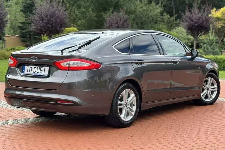 Ford mondeo zdjęcie 12