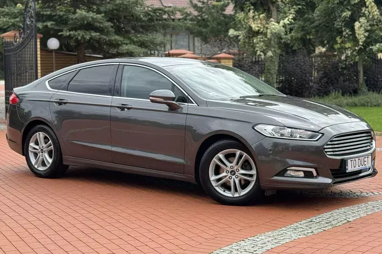 Ford mondeo zdjęcie 7