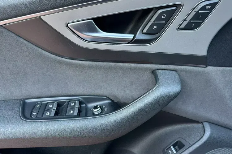 Audi q7 zdjęcie 17