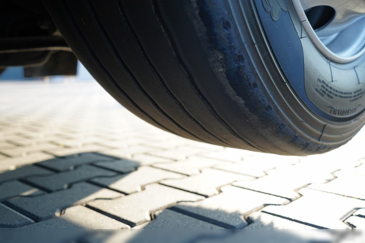 Volvo FH 460 / FIRANKA / 6x2 / PODNOSZONY DACH / I-PARK COOL / OŚ PODNOSZONA / PO ZŁOTYM KONTRAKCIE SERWISOWYM zdjęcie 31