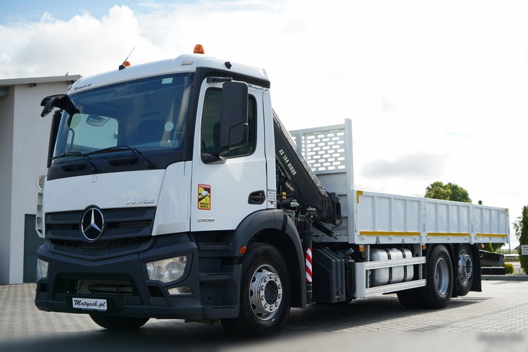 Mercedes ANTOS 2536 / 6x2 / OŚ PODNOSZONA / OŚ SKRĘTNA / HDS HIAB 144bs-2 hiduo / ROTATOR / PILOT zdjęcie 11