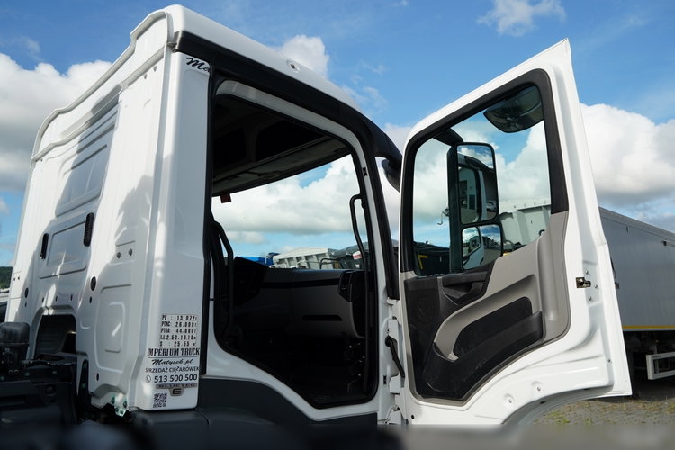 Mercedes ANTOS 2536 / 6x2 / OŚ PODNOSZONA / OŚ SKRĘTNA / HDS HIAB 144bs-2 hiduo / ROTATOR / PILOT zdjęcie 30