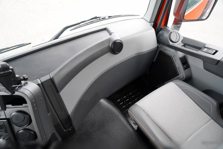 Renault K 380 / 6X4 / SKRZYNIOWY 6.2 M / + HDS HIAB 166 ES-4 / MAX UDŹWIG 6 500 KG / WYSÓW 12.3 M / ROTATOR / STEROWANIE RADIOWE  / SPROWADZONY zdjęcie 43