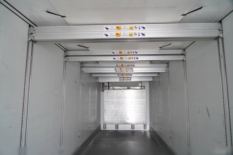 SCHMITZ  / CHŁODNIA / THERMO KING SLX 300 / DOPPELSTOCK / 2024 ROK / MAŁO UŻYWANA  zdjęcie 20