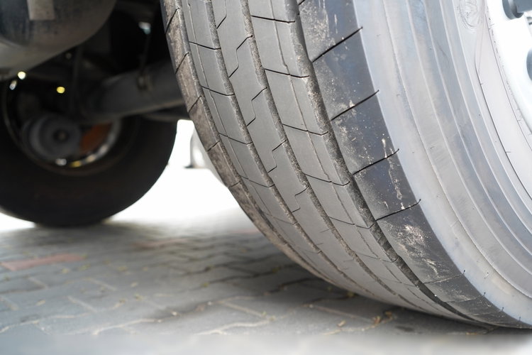 SCHMITZ  / CHŁODNIA / THERMO KING SLX 300 / DOPPELSTOCK / 2024 ROK / MAŁO UŻYWANA  zdjęcie 23