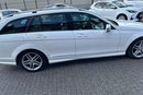 Mercedes C 220 Super stan zdjęcie 17