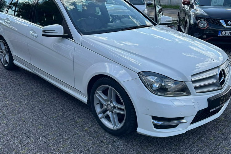 Mercedes C 220 Super stan zdjęcie 2