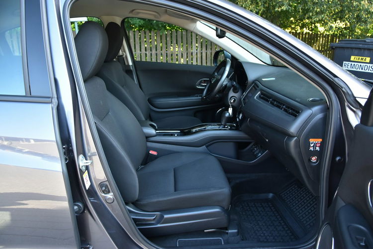 Honda HR-V 1.5 AUTOMAT 2018r. Polski SALON 54tys. km Climatronic FullLED Kamera zdjęcie 12