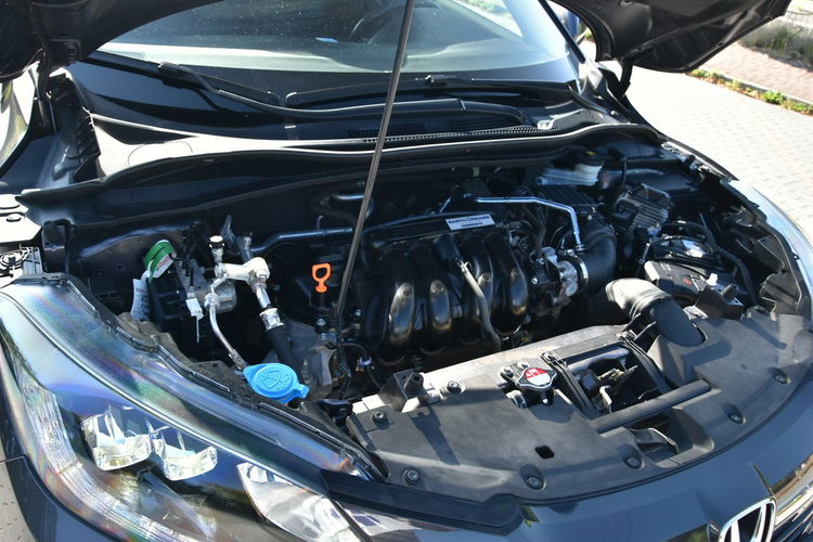 Honda HR-V 1.5 AUTOMAT 2018r. Polski SALON 54tys. km Climatronic FullLED Kamera zdjęcie 31