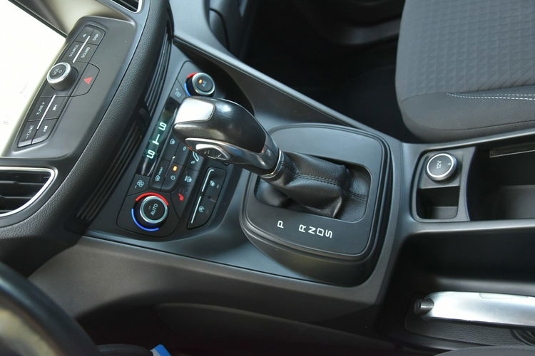 Ford Grand C-MAX 1.5 EcoBoost 150KM AUTOMAT 2018r. Led Navi PDC Kamera zdjęcie 10