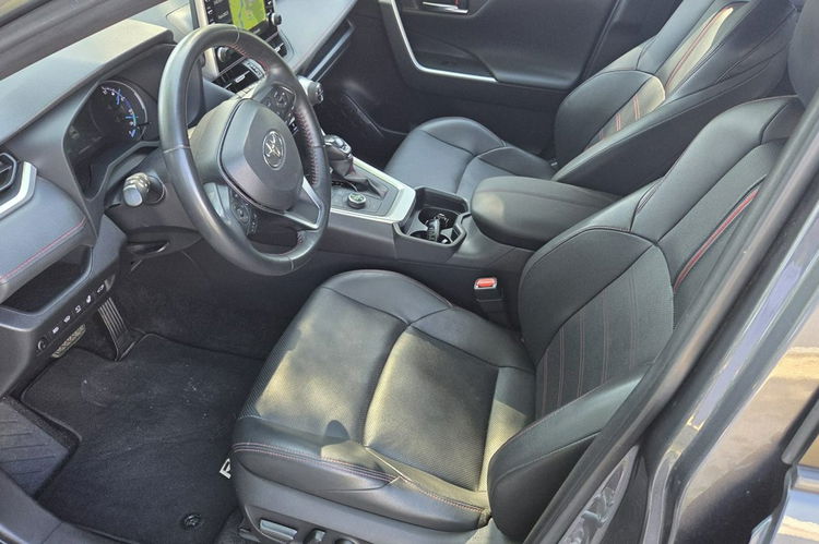 Toyota RAV-4 2.5 Plug-In 306KM 4x4 Najbogatsza wersja zdjęcie 19