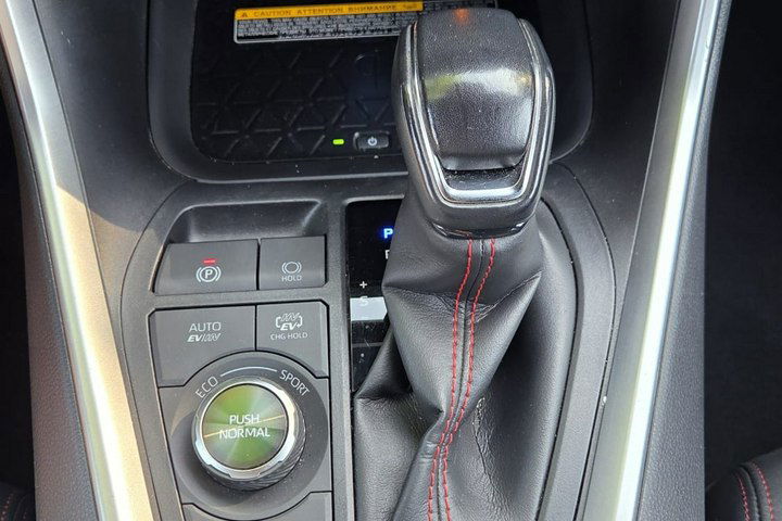 Toyota RAV-4 2.5 Plug-In 306KM 4x4 Najbogatsza wersja zdjęcie 29